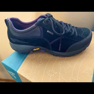 Dansko Shoes Size 39